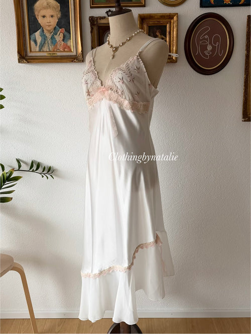 Delicates Maxi Satin Peignoir Set Size S