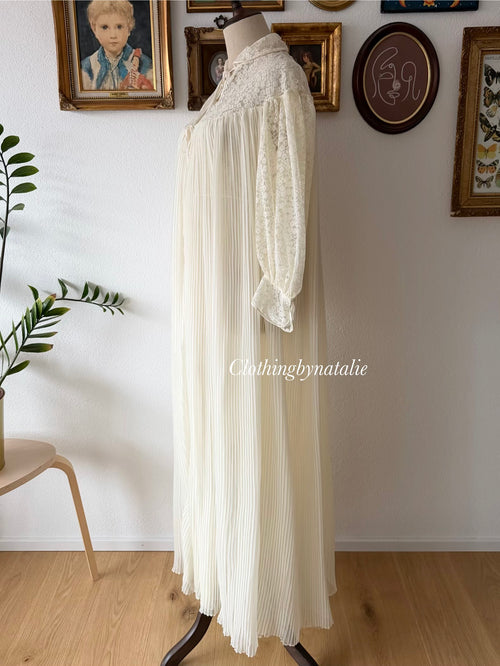 Barbizon Pleated Nylon Peignoir Set Size S