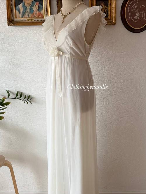 Evete Maxi Nylon Chiffon Gown Size S