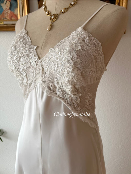 Inbloom Bridal Satin Maxi Peignoir Set Size M