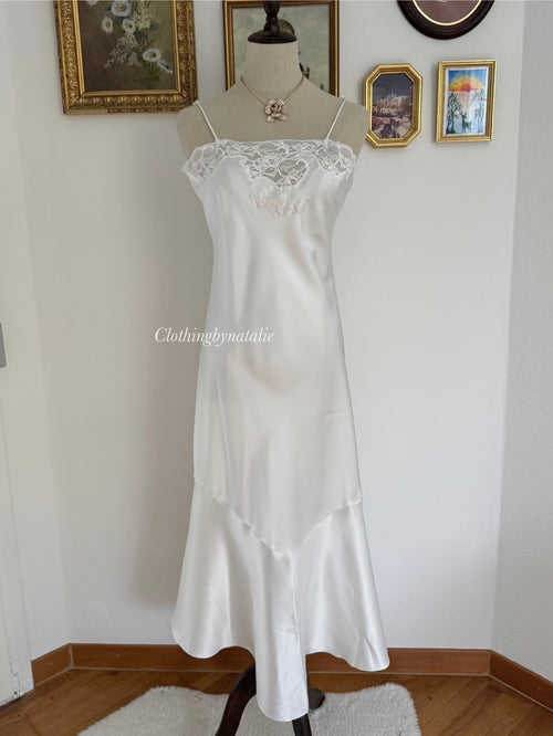 Etienne White Satin Fish Tail Maxi Dress size S