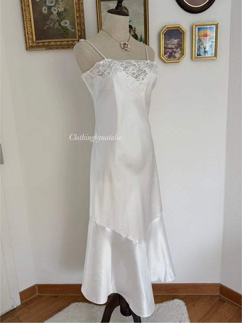 Etienne White Satin Fish Tail Maxi Dress size S