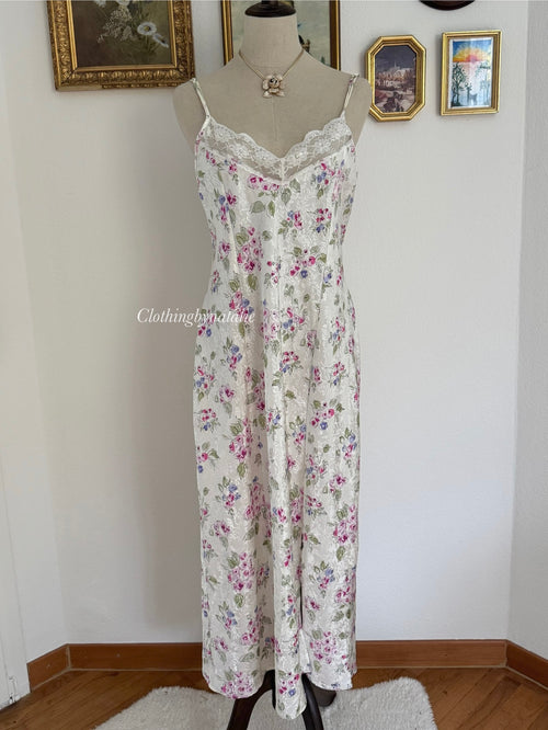 Expression Floral Brocade Peignoir size S/M