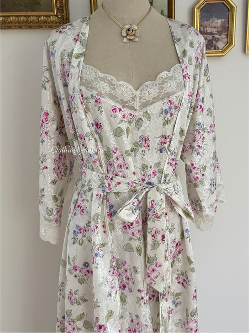 Expression Floral Brocade Peignoir size S/M