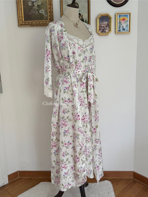 Expression Floral Brocade Peignoir size S/M