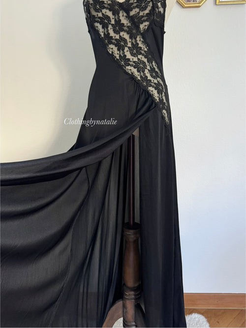 Val-Mode Black Nylon Maxi Nightgown size S/small M