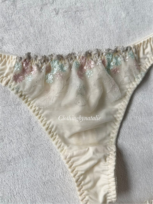 NEW Cream/Pink Underwear Set size S