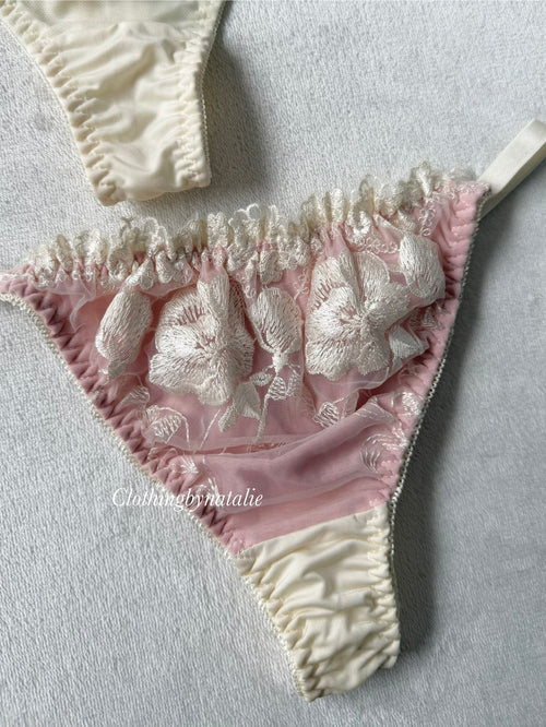 NEW Cream/Pink Underwear Set size S