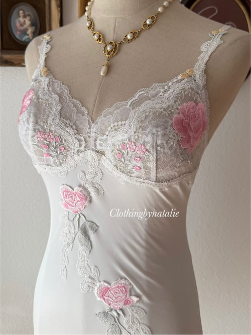 Nylon White Nightgown size XS/S