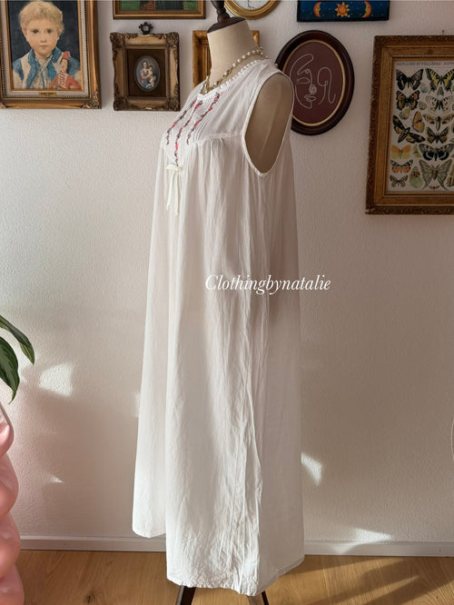Vintage White Cotton Nightgown size M