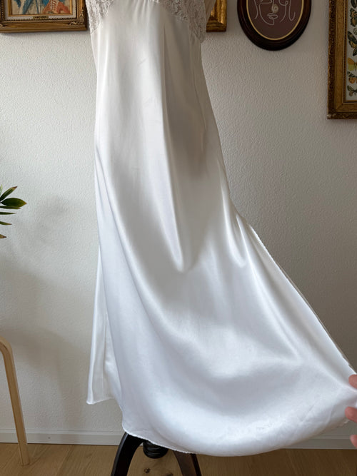 Val Mode Bridal Satin Peignoir Set Size M