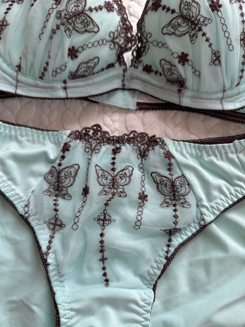 Green Lace Lingerie Set (New-75C)
