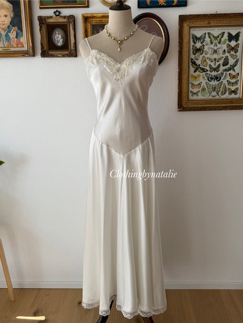 Victoria’s Secret Bridal Satin Maxi Gown Size M