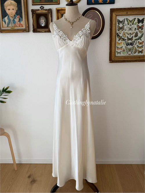 Neiman Marcus Bridal Satin Maxi Gown Size S