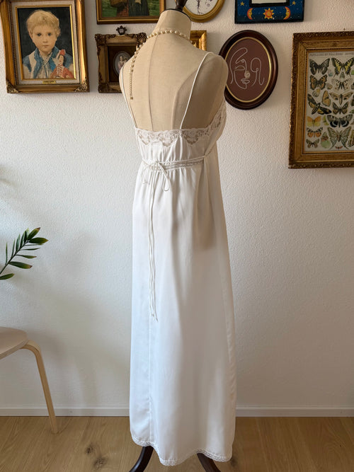 Sara Beth White Maxi Satin Gown Size S