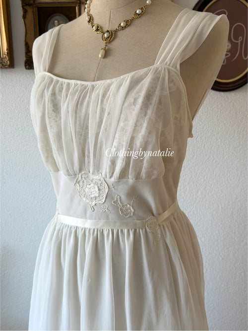 Vintage White Nylon Chiffon Peignoir Set Size S