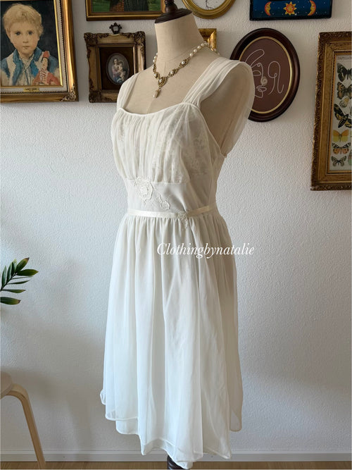 Vintage White Nylon Chiffon Peignoir Set Size S