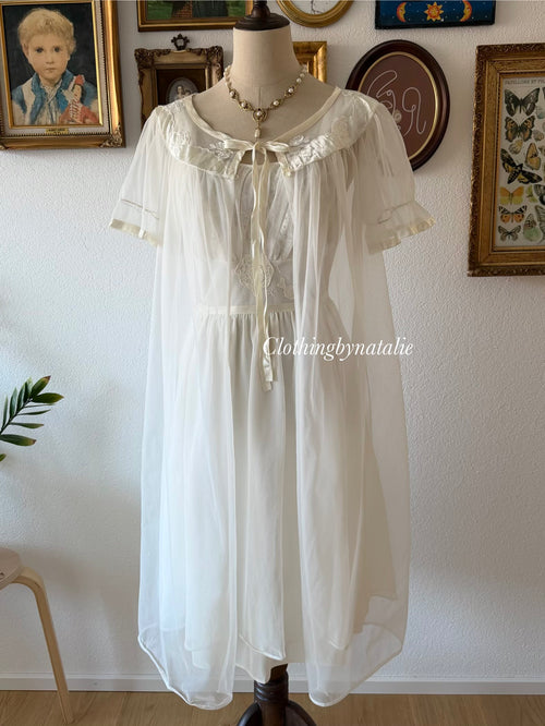 Vintage White Nylon Chiffon Peignoir Set Size S