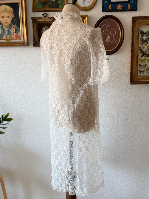 “Rose” White Lace Robe Size S