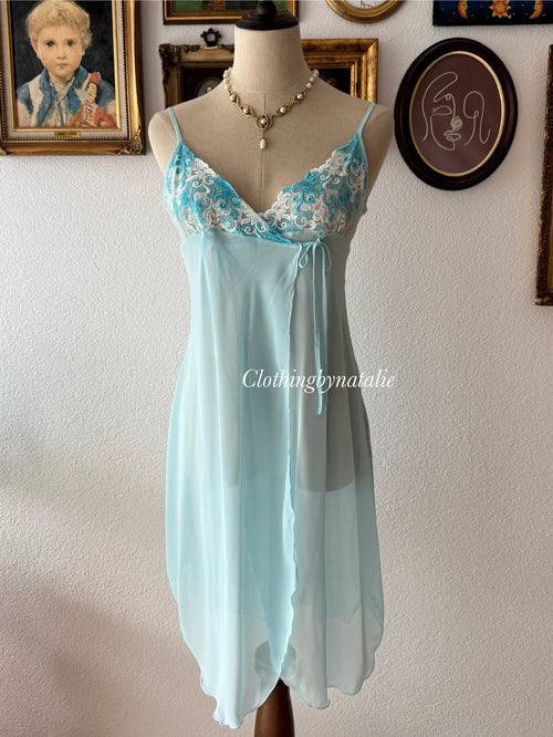 Ocean Blue Chiffon Slip size M