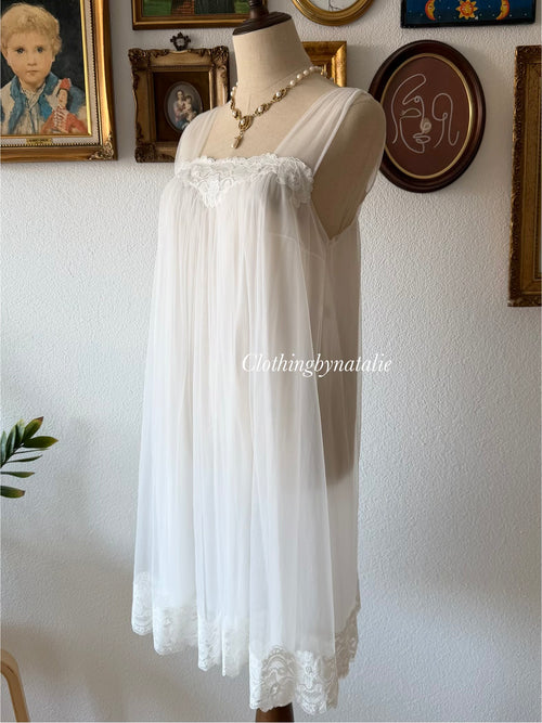 Vanity Fair Bridal Nylon Peignoir Set Size M