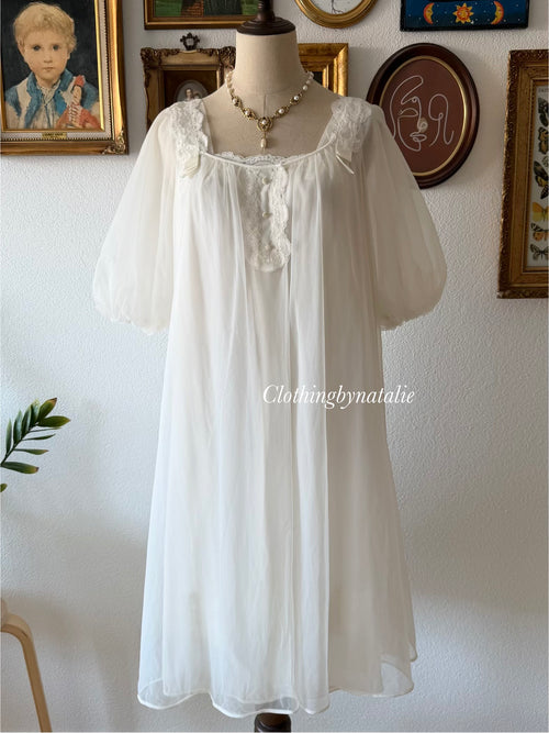 Vanity Fair Bridal Nylon Peignoir Set Size M