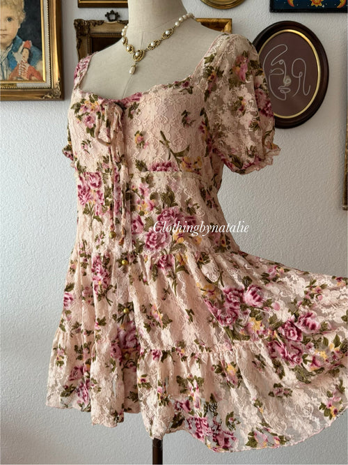 Floral Pink Lace Dress size M