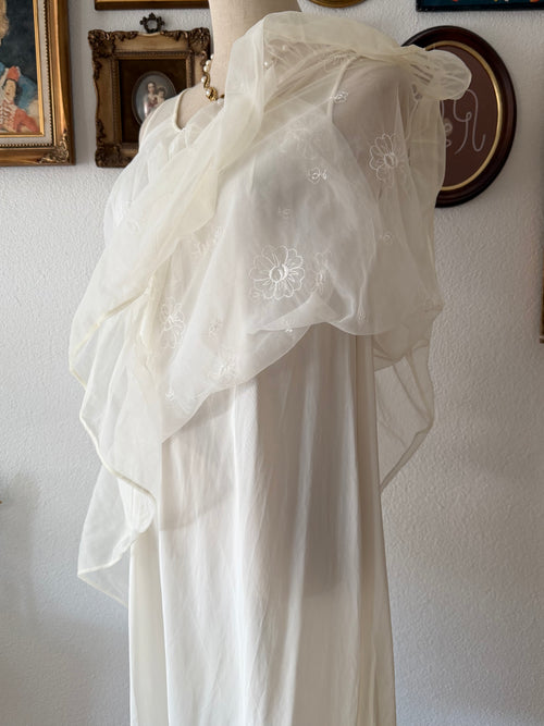 Miss Elaine White Nylon Peignoir Set Size S/M