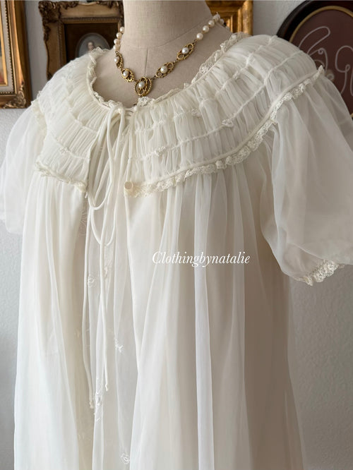 Miss Elaine White Nylon Peignoir Set Size S/M