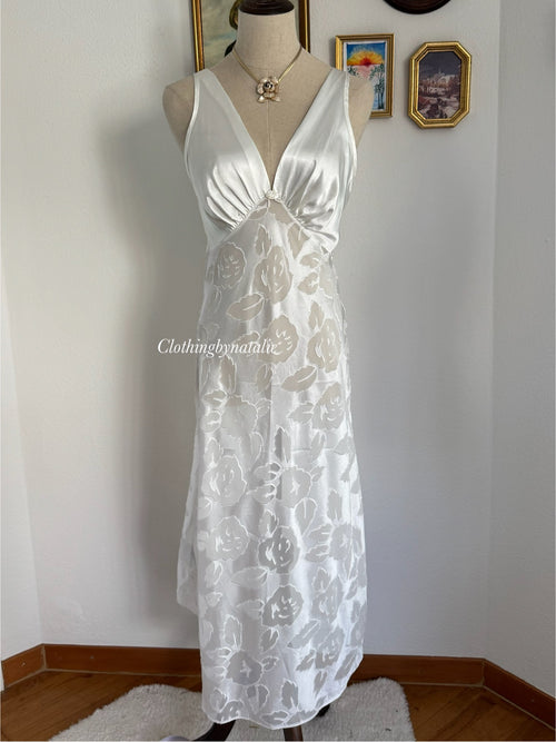 Lucie Ann II White Brocade Slip Size S