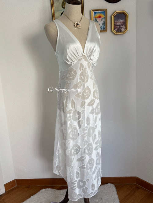 Lucie Ann II White Brocade Slip Size S