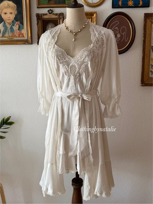 Sara Beth Bridal Satin Peignoir Set Size M