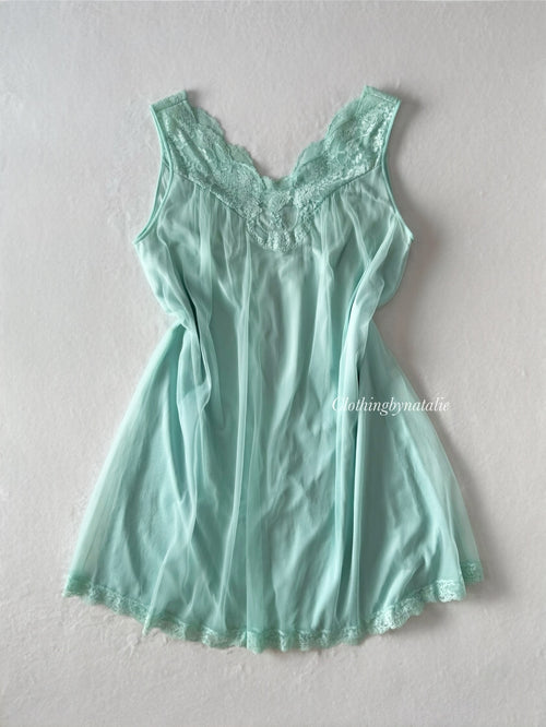 Vanity Fair Green Chiffon Nightgown size M