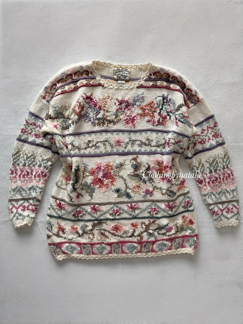 Vintage Heirloom Collectibles Sweater Size L