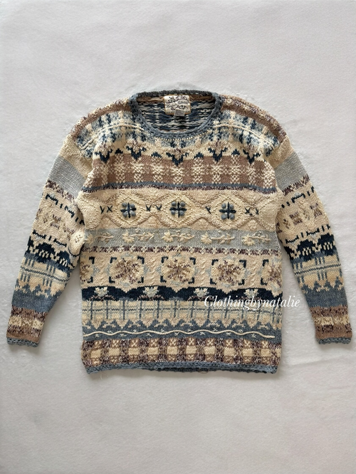 Vintage Heirloom Collectible Jumper Size M