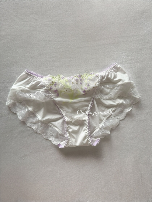 Japanese White Floral Lingerie Set Size 80C