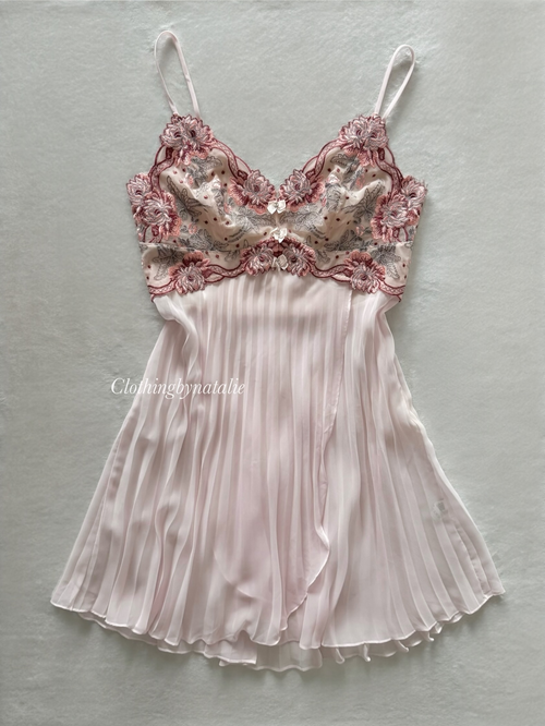 Fairy Pink Pleated Chiffon Slip Size S