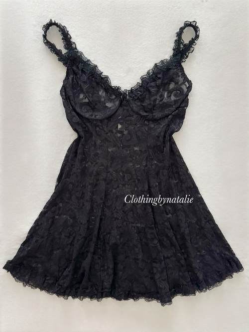 Private Luxury Black Lace Babydoll size M