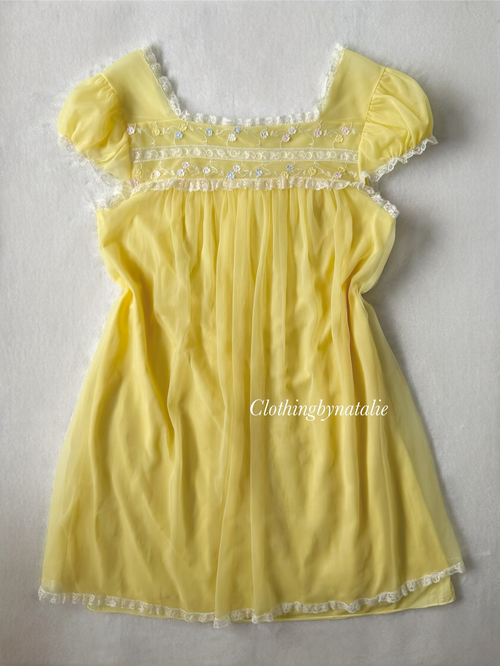 Yellow Nylon Milkmaid Nightgown size M